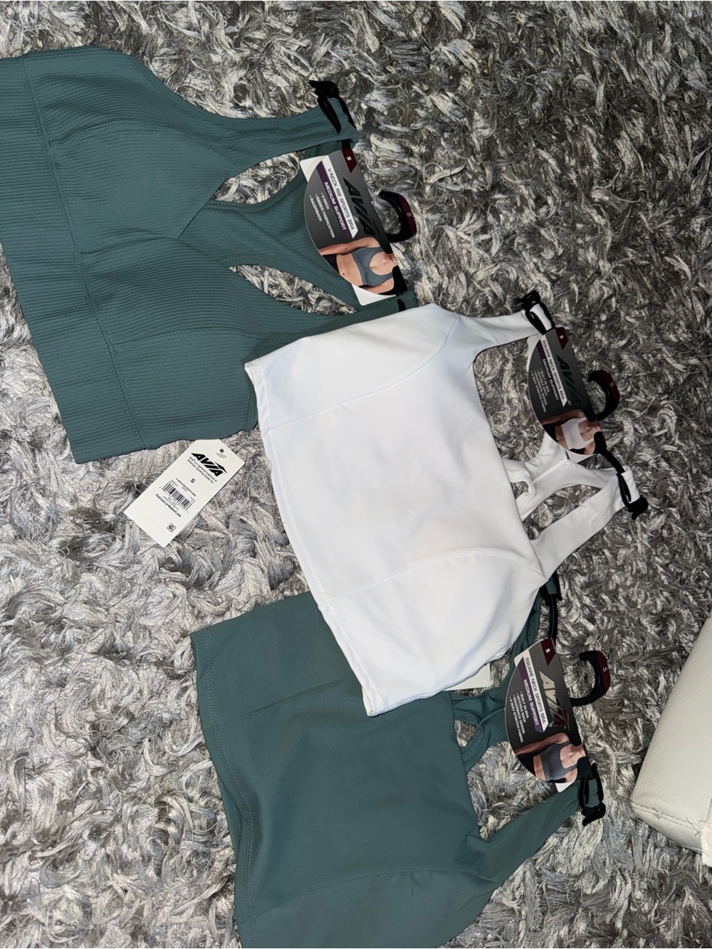 Seamless Racerback Sports Bras - White & Teal Set